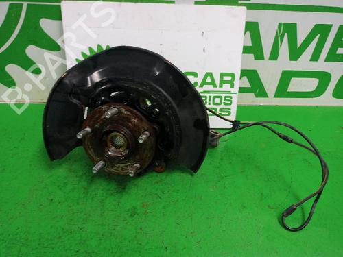 Used Right front steering knuckle Right front steering knuckle TOYOTA AURIS (_E18_) 1.2 (NRE185_, NRE185R) (116 hp) 31547802 31547802