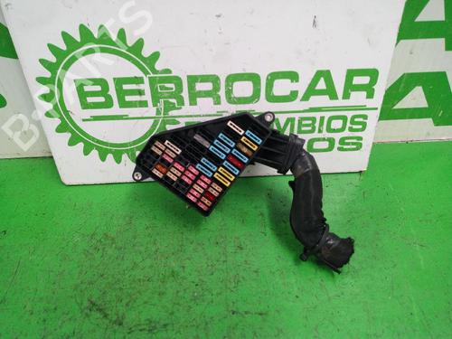 Used Fuse box SEAT IBIZA III (6L1) 1.4 16V (75 hp) 31547941