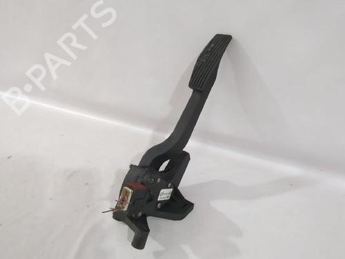 pedal-opel-corsa-c-x01-2000-2001-2002-2003-2004-2005-2006-2007-2008-2009-34645381 main image