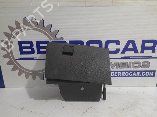 Used Glove box Glove box OPEL ASTRA H Estate Van (L70) 1.7 CDTI (L70) (101 hp) 31541769 31541769