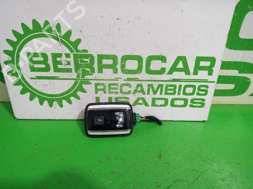 interior-roof-light-peugeot-508-i-8d_-2010-2011-2012-2013-2014-2015-2016-2017-2018-31549540 main image