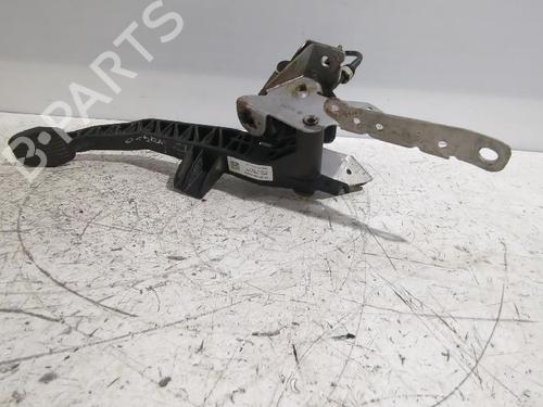 Used Clutch pedal Clutch pedal FORD FOCUS II Saloon (DB_, FCH, DH) 1.6 TDCi (90 hp) 33746167 33746167