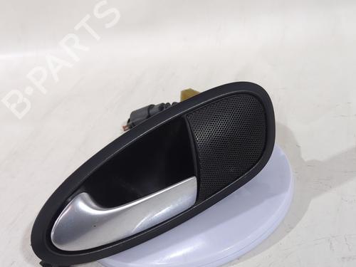 Used Front left interior door handle Front left interior door handle 39612747 39612747