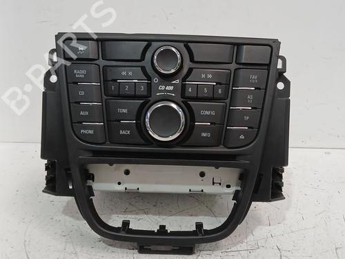 radio-opel-astra-j-saloon-2012-36525549 main image