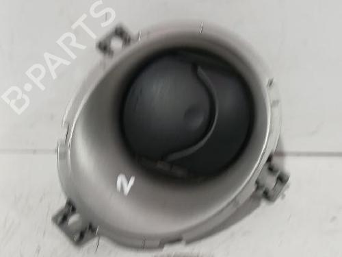 air-vent-nissan-juke-f15-2010-2011-2012-2013-2014-2015-2016-2017-2018-2019-32489150 main image