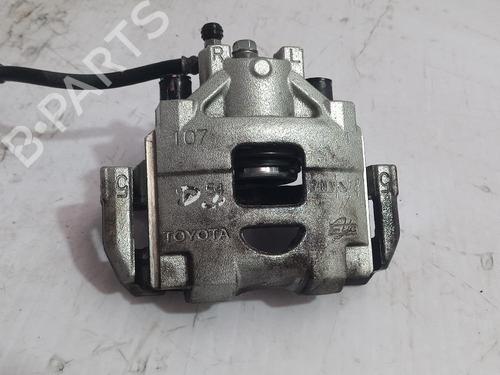 Used Right front brake caliper Right front brake caliper TOYOTA YARIS (_P13_) 1.5 (NSP131_) (112 hp) 31562800 31562800