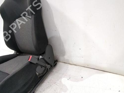 Right front seat NISSAN JUKE (F15) 1.5 dCi | BP32489316C16