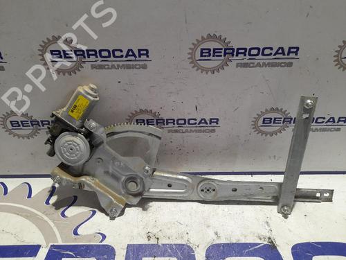 Vindusheismekanisme høyre bak KIA SORENTO I (JC) 2.5 CRDi 4WD (140 hp) 31570639