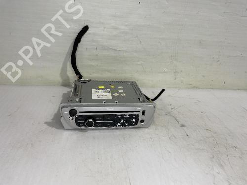 Used Radio RENAULT MEGANE IV Saloon 1.3 TCe 115 (LVN9) (116 hp) 31558336