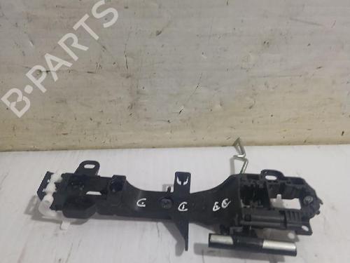 front-right-exterior-door-handle-toyota-rav-4-v-_a5_-_h5_-2018-31563959 main image