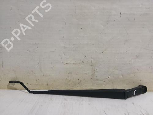Used Front windshield wiper arm TOYOTA COROLLA Verso (ZER_, ZZE12_, R1_) 2.2 D-4D (AUR10_, AUR10R) (177 hp) 31563684