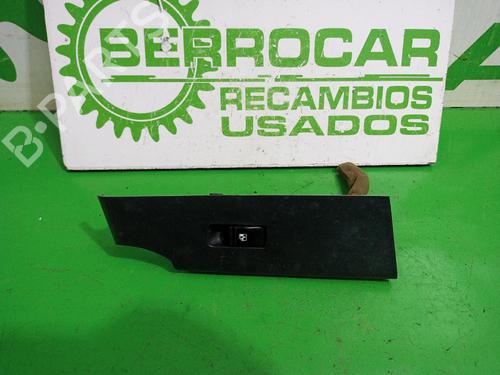 Mando elevalunas delantera derecho CHEVROLET AVEO / KALOS Saloon (T250, T255) [2005-2026]  31675451
