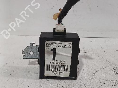 Used Electronic module Electronic module TOYOTA YARIS (_P9_) 1.33 VVT-i (NSP90_, NSP90R) (100 hp) 32466107 32466107