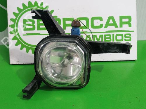 Used Left front fog light Left front fog light PEUGEOT 306 Hatchback (7A, 7C, N3, N5) [1993-2003] 31674477 31674477