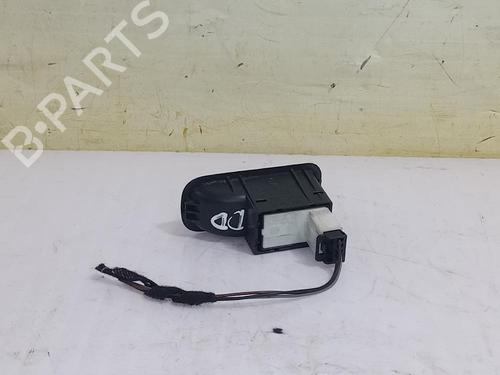 Right front window switch SKODA FABIA II Combi (545) 1.6 TDI | BP31559035I26 - Image 2