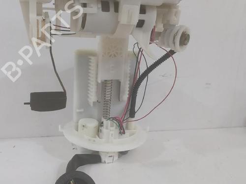 Used Fuel pump Fuel pump TOYOTA COROLLA Estate (_E21_) 1.8 Hybrid (ZWE211W) (122 hp) 31563013 31563013