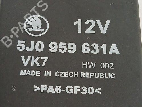 Electronic module SKODA FABIA II (542) 1.2 | BP38865605M83 - Image 6