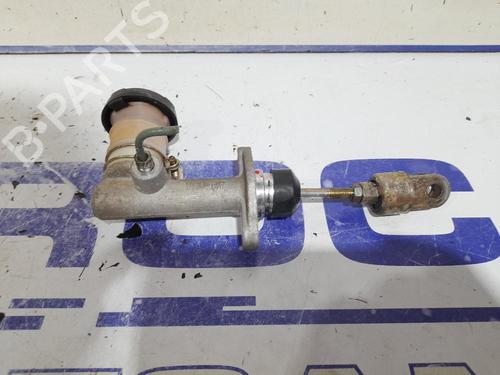 Used Clutch slave cylinder Clutch slave cylinder MITSUBISHI PAJERO I Canvas Top (L04_G) 2.5 TD (L044G, L049G) (84 hp) 31540278 31540278
