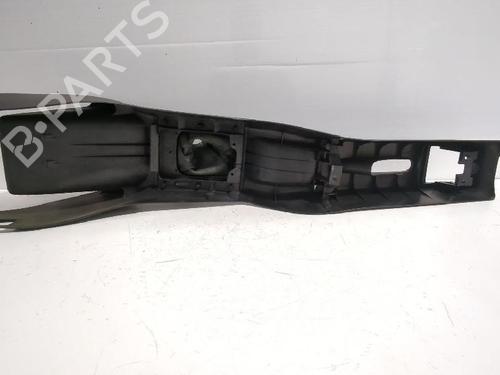 Middle console VW GOLF V (1K1) 2.0 FSI | BP32463293I22