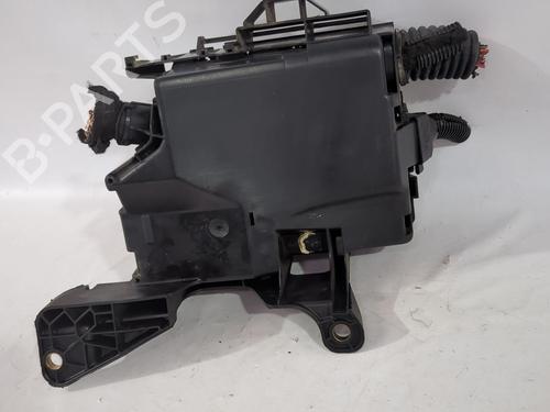 Fuse box OPEL CORSA C (X01) 1.3 CDTI (F08, F68) | BP38865687E1 - Image 3