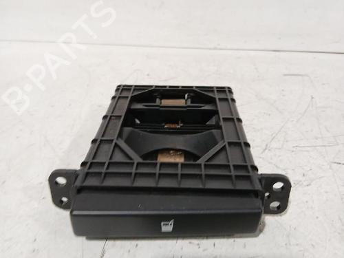 cupobject-holder-toyota-avensis-saloon-_t25_-2003-2004-2005-2006-2007-2008-2009-32489678 main image