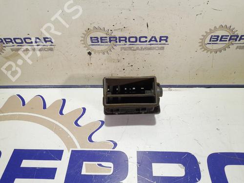 Air vent KIA CARENS II MPV (FJ) | BP31673301I21