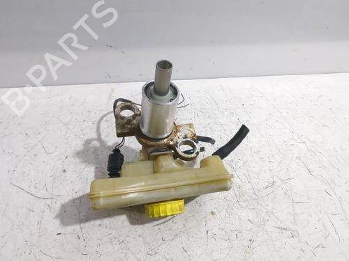 Used Brake master cylinder VW PASSAT B5.5 (3B3) 1.9 TDI (130 hp) 32464338