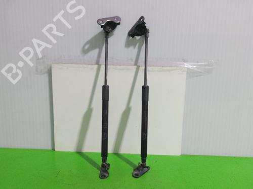 Used Tailgate lift support TOYOTA AURIS (_E18_) 1.8 Hybrid (ZWE186_, ZWE186R) (136 hp) 31554464