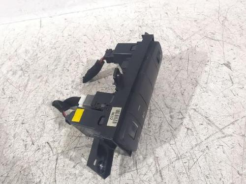 Headlight switch HYUNDAI TUCSON (JM) 2.0 CRDi | BP32462596I24