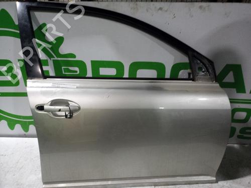 Used Right front door Right front door 31540094 31540094