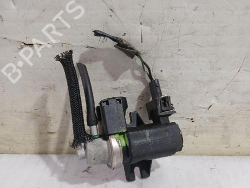 Used Electronic sensor Electronic sensor TOYOTA COROLLA Verso (ZER_, ZZE12_, R1_) 2.2 D-4D (AUR10_, AUR10R) (177 hp) 31563830 31563830