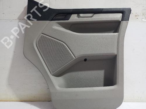 Høyre frontpanel VW CALIFORNIA T6 Camper (SGC, SGG, SHC) 2.0 TDI (84 hp) 31561381