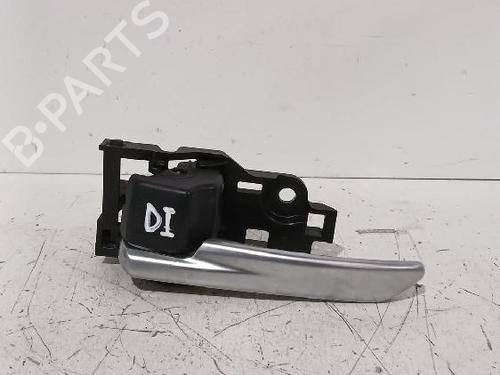 front-left-interior-door-handle-toyota-corolla-saloon-_e21_-2019-33747267 main image