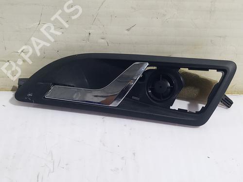 Used Rear left interior door handle SKODA YETI (5L) 1.2 TSI (105 hp) 31560565