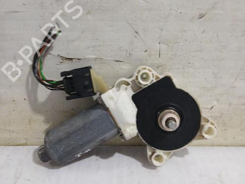 Used Right rear window motor MERCEDES-BENZ CLK (C209) CLK 240 (209.361) (170 hp) 31564373
