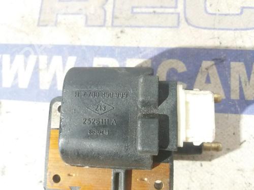 Used Ignition coil Ignition coil RENAULT MEGANE I (BA0/1_) [1995-2004] 31678405 31678405
