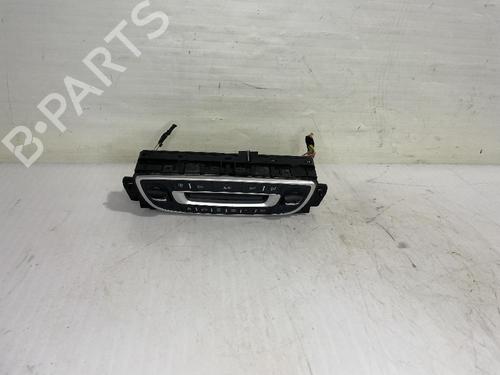 Used Climate control RENAULT MEGANE IV Saloon 1.3 TCe 115 (LVN9) (116 hp) 31558340