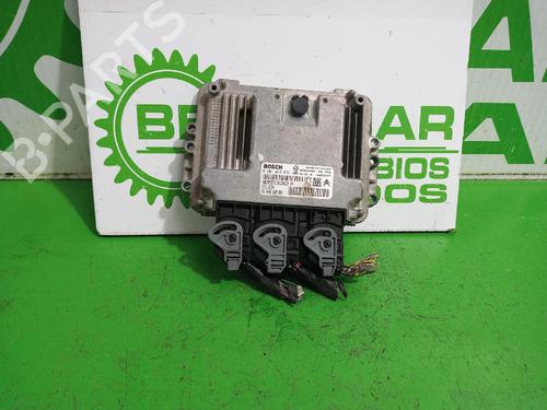 engine-control-unit-ecu-citroen-c4-grand-picasso-i-ua_-2006-2007-2008-2009-2010-2011-2012-2013-31675209 main image