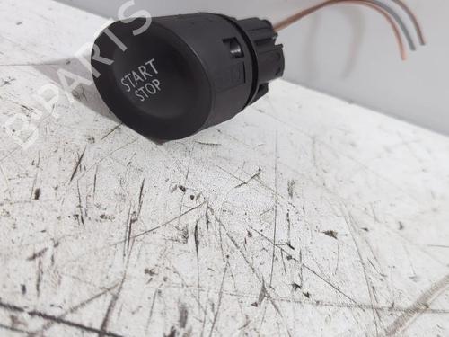 Used Switch Switch RENAULT MEGANE II (BM0/1_, CM0/1_) 1.5 dCi (BM1E, CM1E) (106 hp) 33013728 33013728