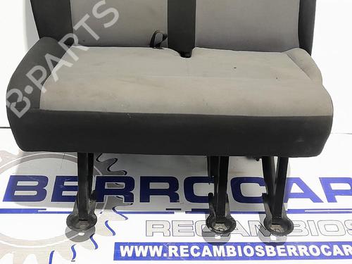 Right front seat PEUGEOT EXPERT Van (V_) 1.6 BlueHDi 95 | BP31541563C16