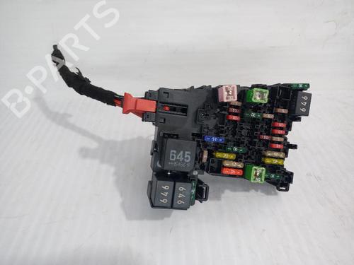 Fuse box VW TOURAN (5T1) 1.6 TDI | BP31555755E1 - Image 4