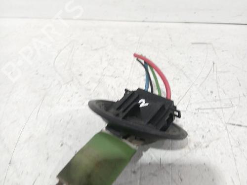 Used Heater resistor Heater resistor VW POLO IV (9N_, 9A_) 1.9 SDI (64 hp) 32464077 32464077