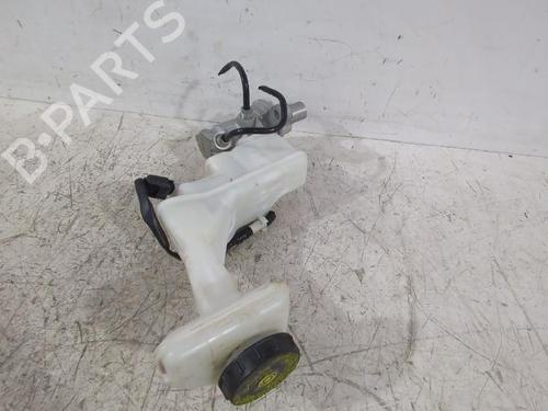 Used Brake master cylinder NISSAN QASHQAI II (J11, J11_) 1.3 DIG-T (140 hp) 31568322