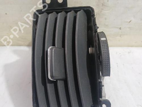 Air vent TOYOTA COROLLA Verso (ZER_, ZZE12_, R1_) 2.2 D-4D (AUR10_, AUR10R) | BP31563756I21 
