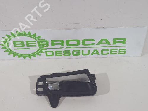 Højre bagtil invendig håndtag HYUNDAI i30 (FD) 1.6 CRDi (90 hp) 31566979