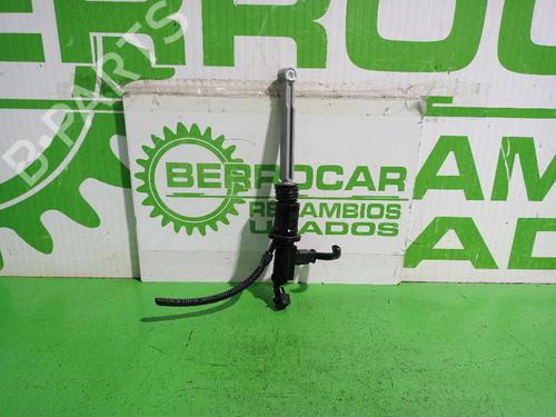 Kupplungsgeberzylinder für PEUGEOT 2008 I (CU_) [2013-2026]  31676991