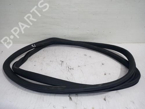 rubber-door-seal-vw-passat-b7-362-2010-2011-2012-2013-2014-2015-2016-31557497 main image