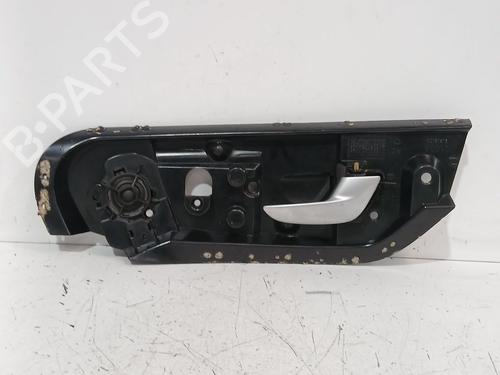 Used Front right interior door handle Front right interior door handle 38865969 38865969