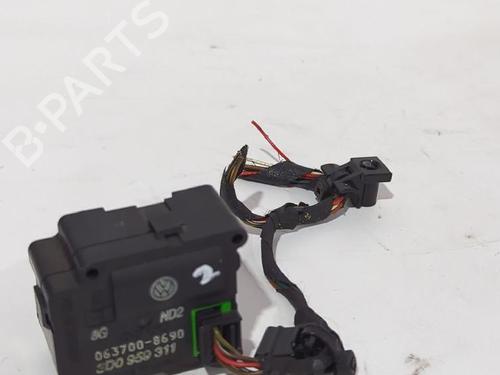 Used Electronic module VW PHAETON (3D1, 3D2, 3D3, 3D4, 3D6, 3D7, 3D8, 3D9) 3.0 V6 TDI 4motion (240 hp) 31567645