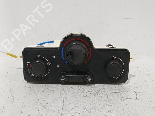 Used Climate control Climate control RENAULT CLIO III (BR0/1, CR0/1) 1.4 16V (98 hp) 38866449 38866449